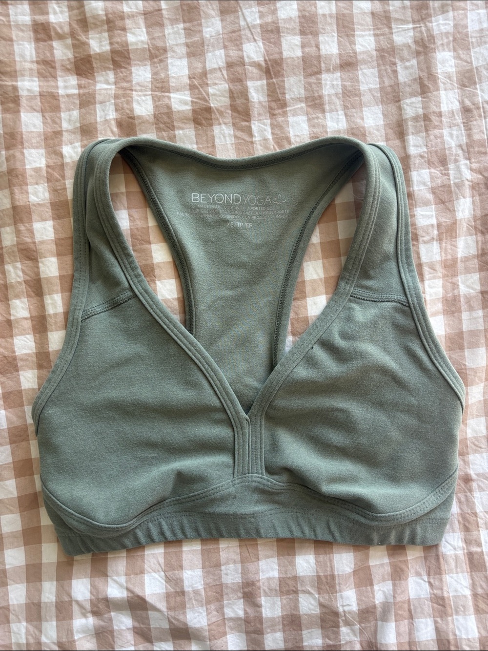 Beyond Yoga Sage V-Neck Racerback Sports Bra
